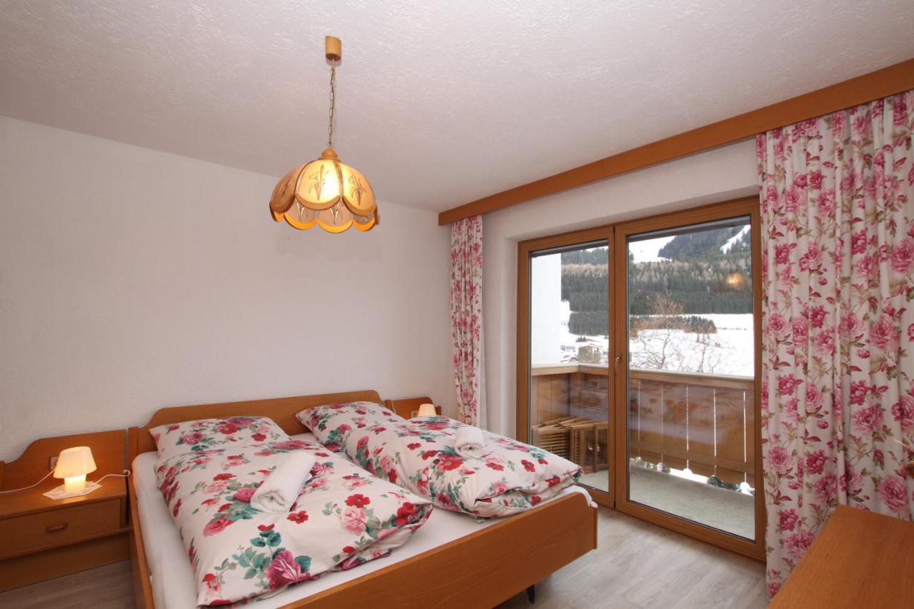 Haus Schoene Aussicht Berwang Esterno foto